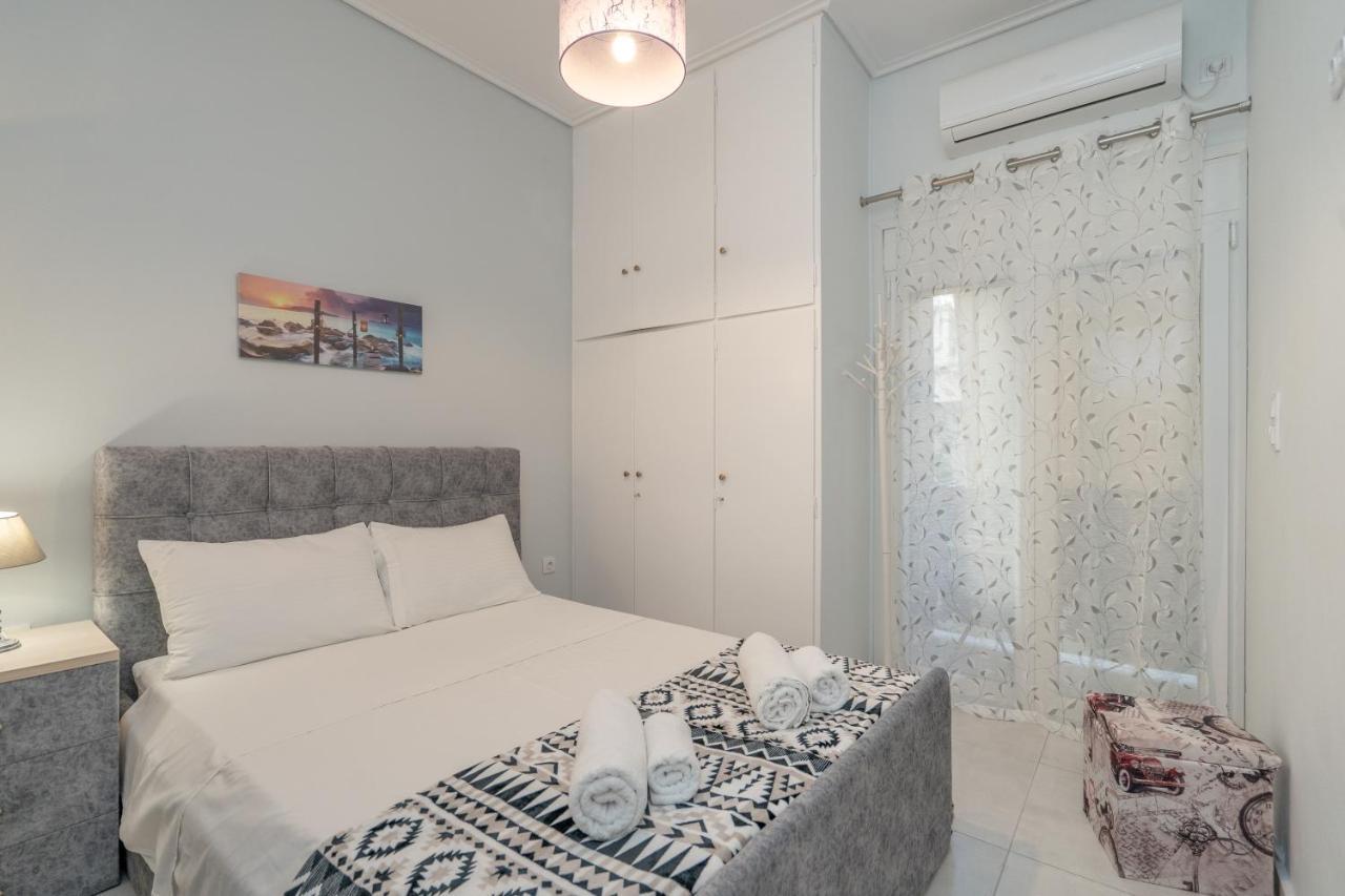Comfy Apt Next To Metro Athens Luaran gambar